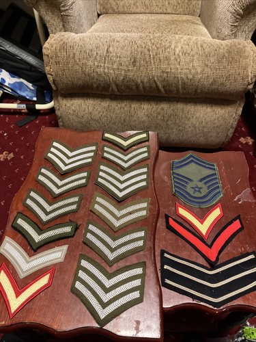 Konvolut militär chevrons - militär,